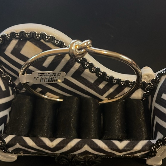 LOFT Knot bracelet - Picture 2 of 6